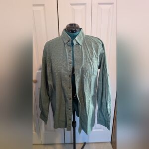 LL Bean Men's size medium tall button up shirt